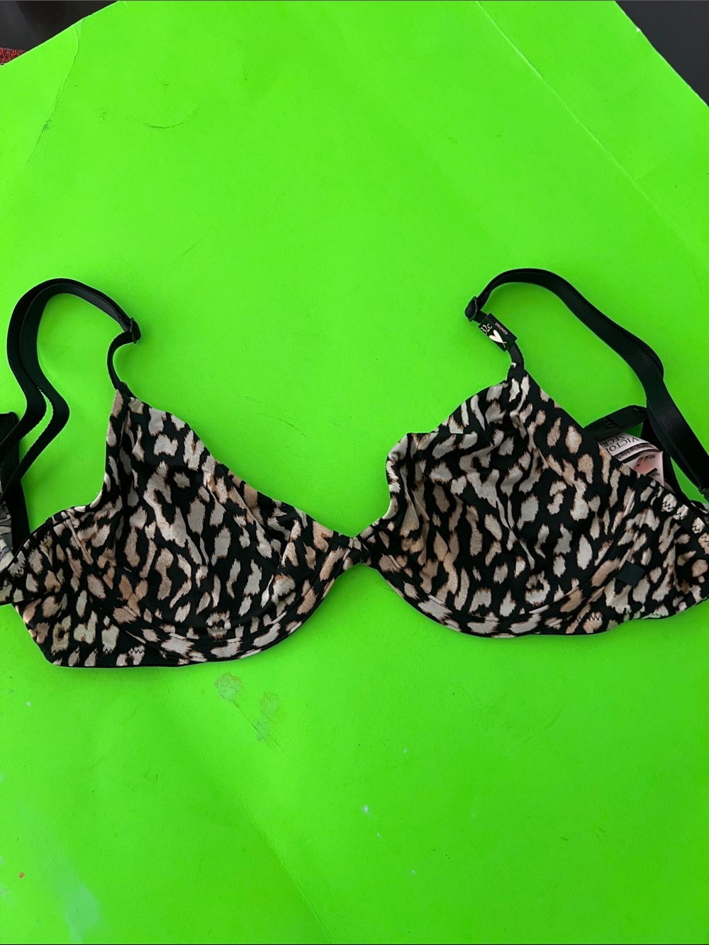 Unlined underwire Demi bra VS